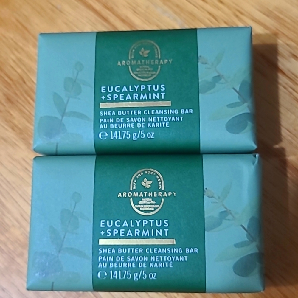 ✅️✅️TWO Aromatherapy Eucaliptus +Spearmint Shea Butter Cleansing Bar